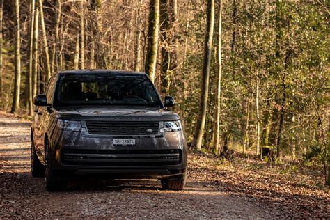 Car rental in Gstaad, Obersimmental.